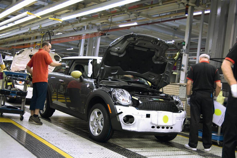 Illustration for article titled MINI E Electric Mini Re-Revealed, Now With Technical Images